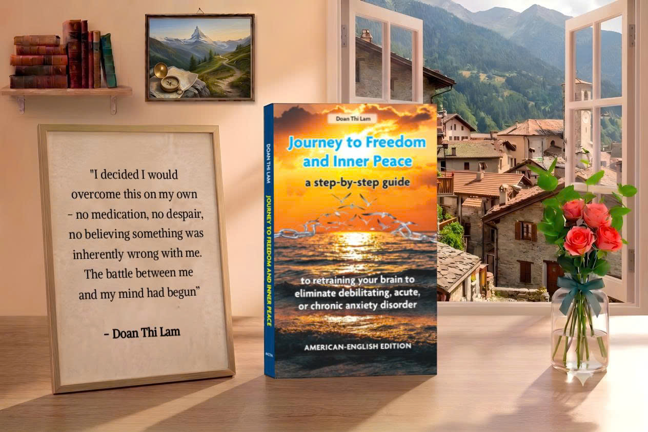 Bìa sách Journey to Freedom and Inner Peace – bản tiếng Anh của Cuộc Hành Trình